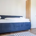 Johouse Johouse 13 Hotel